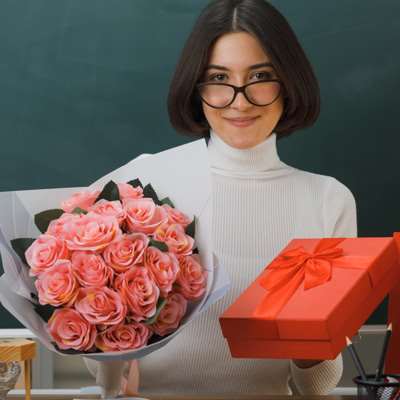 teacher Funeral Flower & Birthday Florist Near Me | Funeral Flowers Delivery Toronto, ON and all Funeral Homes